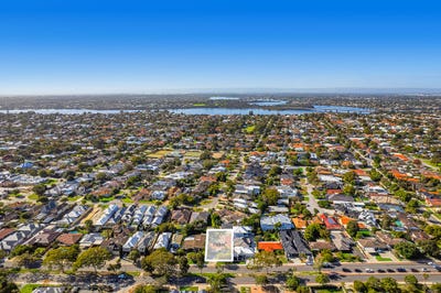 /international/au/118-riseley-street-ardross-wa-148526440/