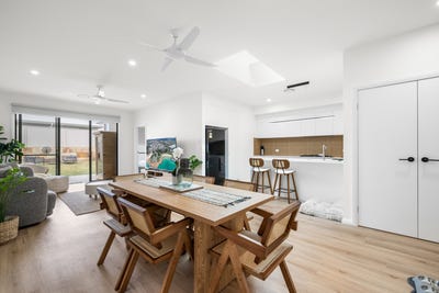 /international/au/1-63-phillip-drive-south-west-rocks-nsw-151596440/