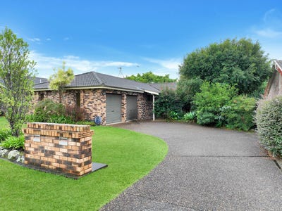 /international/au/7-ilinga-close-north-nowra-nsw-151340052/