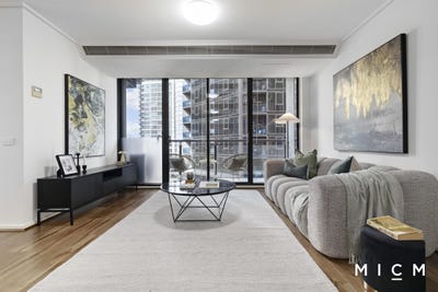 /international/au/127-183-city-road-southbank-vic-152657076/