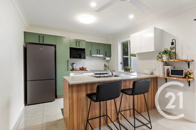 /international/au/20-238-young-road-narangba-qld-151547876/