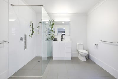 /international/au/63-lapoinya-crescent-warana-qld-152031100/