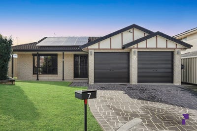 /international/au/7-ashmont-place-prestons-nsw-151259584/