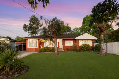 /international/au/4-opala-street-belrose-nsw-152567472/