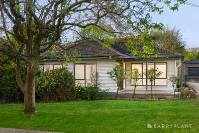 /international/au/10-neville-street-mooroolbark-vic-152554956/