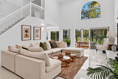 /international/au/48-5-bronberg-court-southport-qld-152515772/