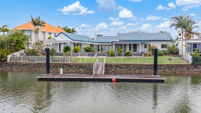 /international/au/7310-bayside-close-sanctuary-cove-qld-148178352/
