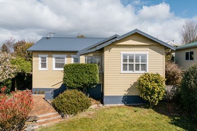 /international/au/115-best-street-devonport-tas-152398704/