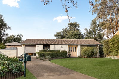 /international/au/43-grevillea-grove-baulkham-hills-nsw-148602604/?lang=id