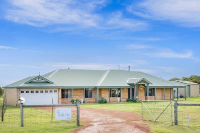 /international/au/8-serenity-grove-ambergate-wa-151493840/