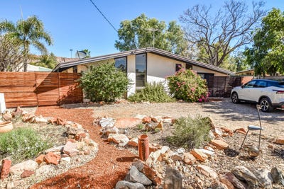 /international/au/7-nichols-street-gillen-nt-150852120/