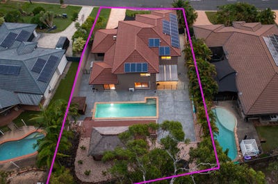 /international/au/91-arun-drive-arundel-qld-150475164/