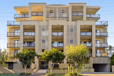 /international/au/11-11-grosvenor-road-indooroopilly-qld-151164832/