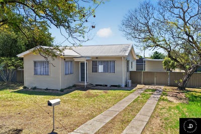 /international/au/94-edward-street-gunnedah-nsw-152566296/