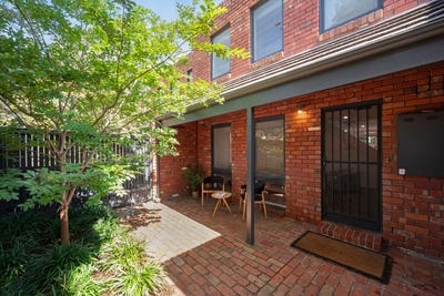 /international/au/5-1545-malvern-road-glen-iris-vic-150908184/