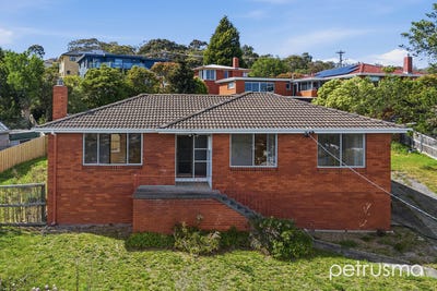 /international/au/27-barana-street-mornington-tas-152621952/