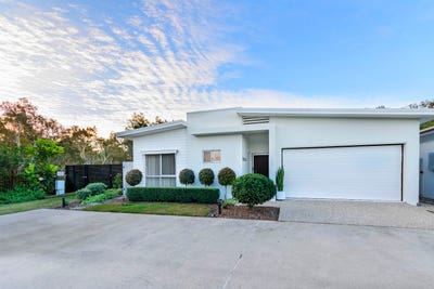 /international/au/157-19-bongaree-avenue-bongaree-qld-148623464/
