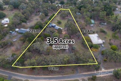 /international/au/83-la-cote-road-greendale-vic-148271332/