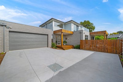 /international/au/10a-jetty-road-dromana-vic-151006400/