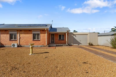 /international/au/12-white-street-whyalla-stuart-sa-151476276/