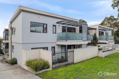 /international/au/103-4-short-street-boronia-vic-148649544/