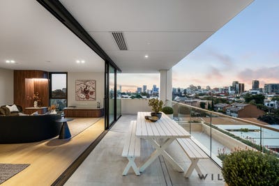 /international/au/403-200-east-terrace-adelaide-sa-151379284/