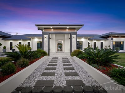 /international/au/115-119-the-aspect-buccan-qld-147980524/