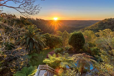 /international/au/27-cambewarra-crescent-berowra-heights-nsw-148748436/