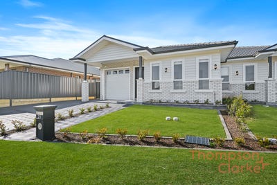 /international/au/25-caputar-way-lochinvar-nsw-148590144/