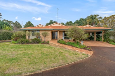 /international/au/7-caniroglen-court-manjimup-wa-148542752/?lang=en