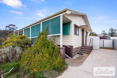/international/au/30-cambridge-street-avoca-vic-151323732/