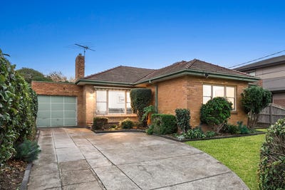 /international/au/13-adelaide-avenue-mount-waverley-vic-151283128/