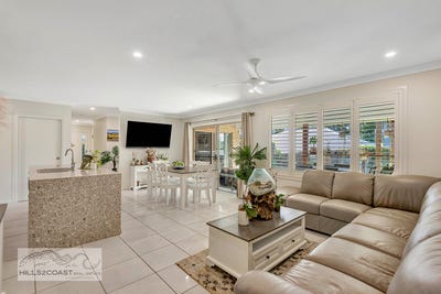 /international/au/8-earls-court-goonellabah-nsw-151102508/