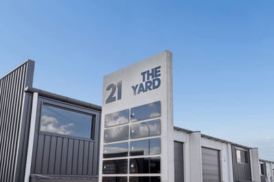 /international/au/the-yard-21-val-reid-crescent-hume-act-505087428/