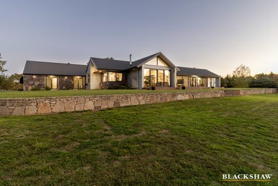 /international/au/9-harrow-lane-yass-nsw-150769976/