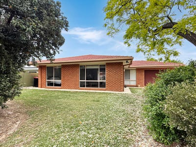 /international/au/1-452-charlotte-street-deniliquin-nsw-152680268/
