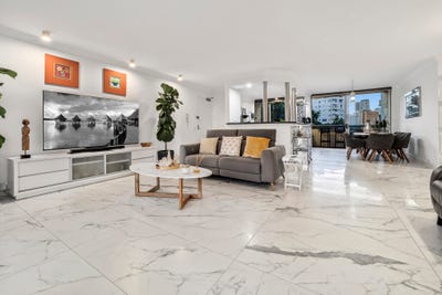 /international/au/7-90-lambert-street-kangaroo-point-qld-152607200/