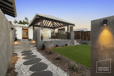 /international/au/26-rowell-street-battery-hill-qld-152561848/