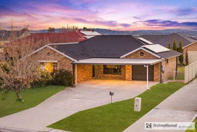 /international/au/10-nelson-street-raglan-nsw-151475604/