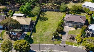/international/au/25-chungon-crescent-south-launceston-tas-204678988/