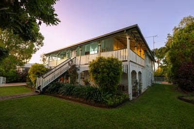 /international/au/118-mackenzie-street-ayr-qld-148500956/?lang=en