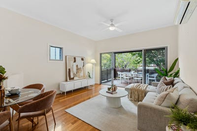 /international/au/1-39-waldheim-street-annerley-qld-151522876/