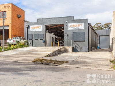 /international/au/36-loftus-street-riverstone-nsw-504917736/?lang=id