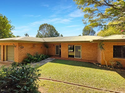 /international/au/35-ash-street-yungaburra-qld-152058072/