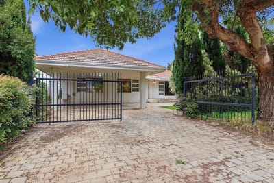 /international/au/51-gunbower-road-ardross-wa-151405732/