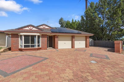 /international/au/2-enmore-drive-craigmore-sa-152271776/