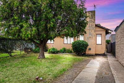 /international/au/10-barrie-court-braybrook-vic-150774092/