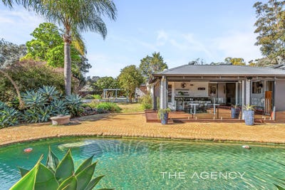 /international/au/112-grove-road-lesmurdie-wa-148664272/