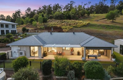 /international/au/26-mahogany-drive-plainland-qld-151127104/