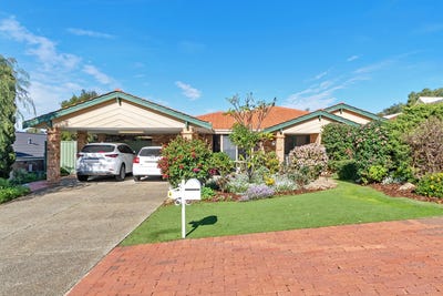 /international/au/4-royal-melbourne-avenue-connolly-wa-151534540/